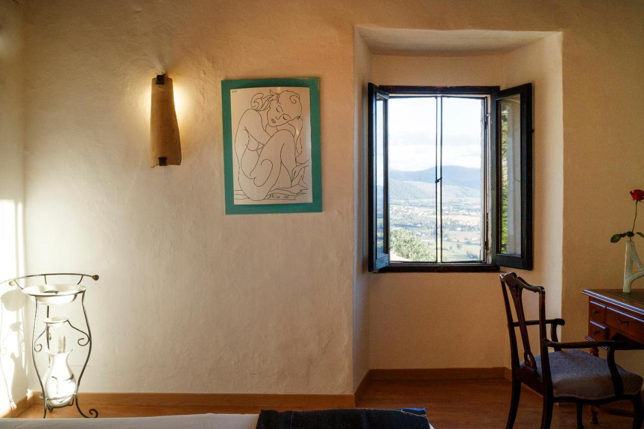 Relais Borgo Lizori Country House Campello sul Clitunno Kültér fotó