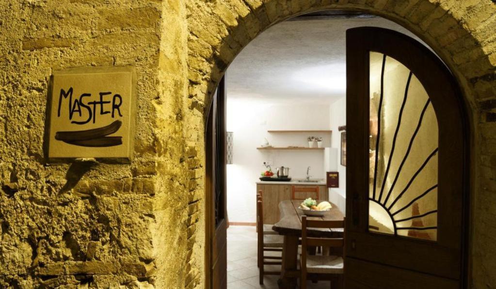 Relais Borgo Lizori Country House Campello sul Clitunno Kültér fotó