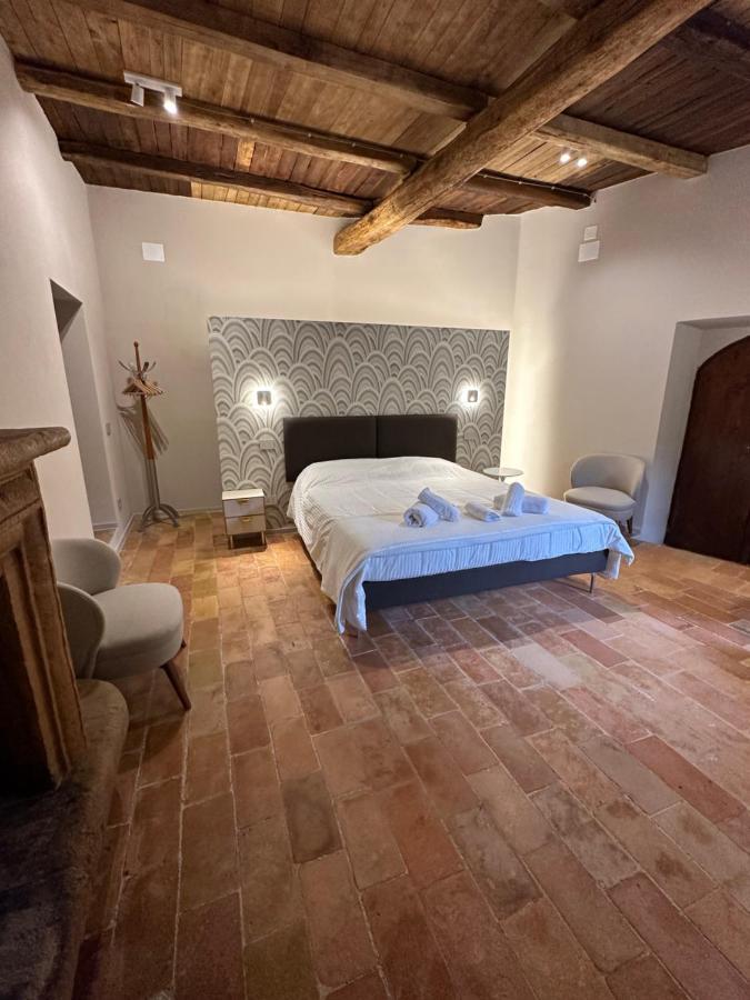 Relais Borgo Lizori Country House Campello sul Clitunno Kültér fotó