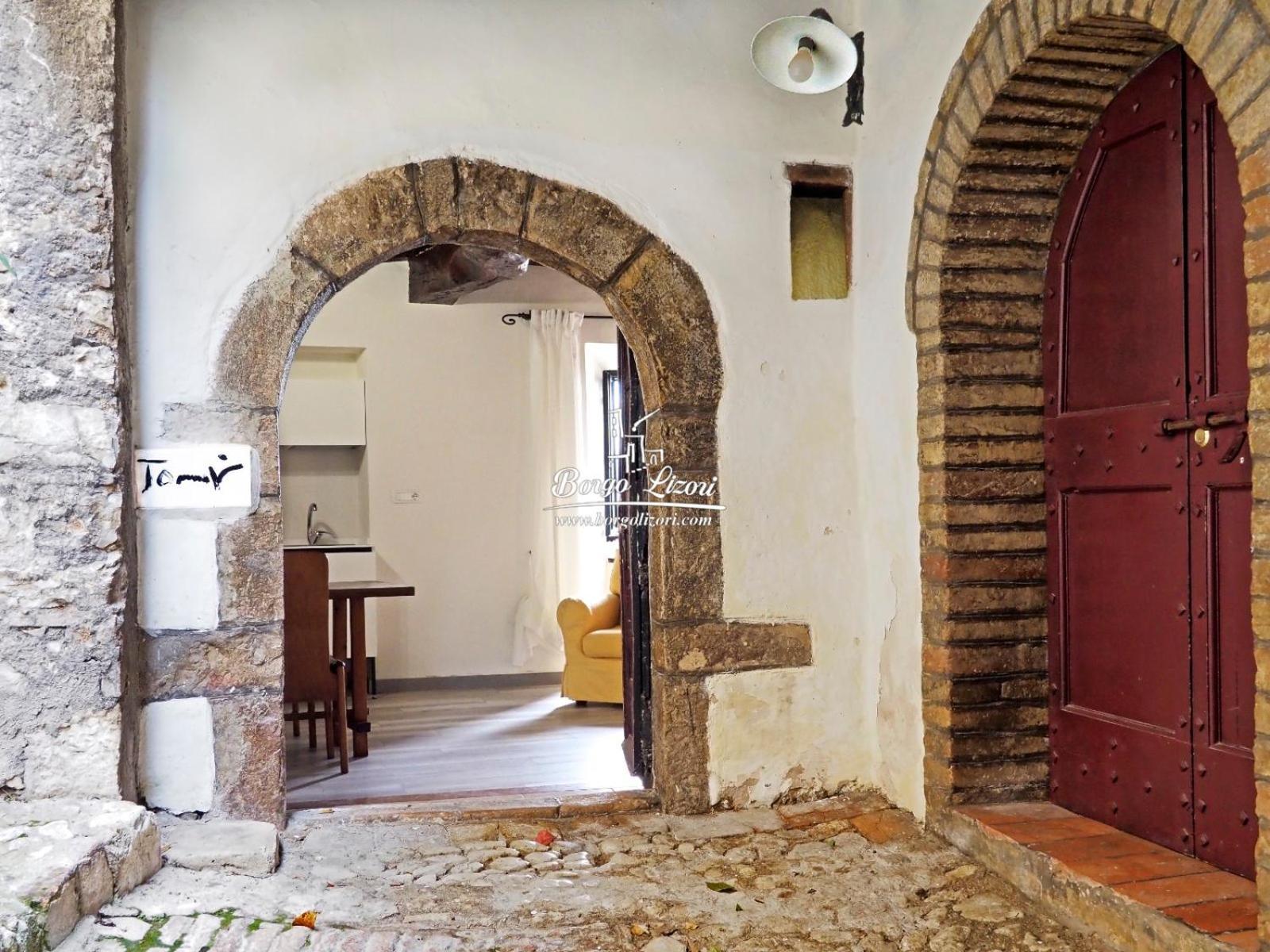 Relais Borgo Lizori Country House Campello sul Clitunno Kültér fotó