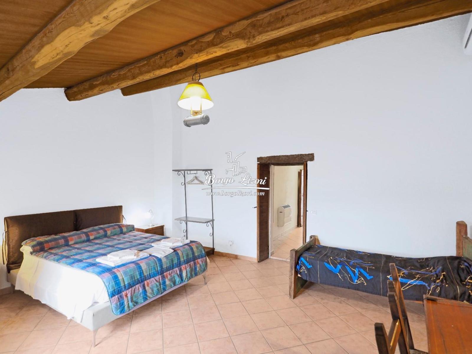 Relais Borgo Lizori Country House Campello sul Clitunno Kültér fotó