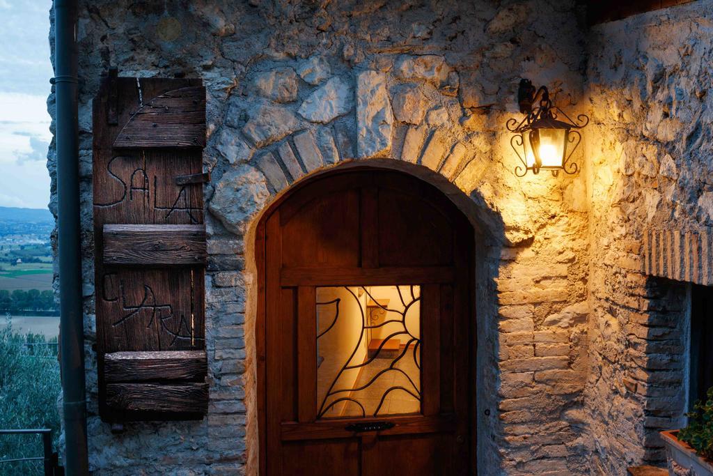 Relais Borgo Lizori Country House Campello sul Clitunno Kültér fotó