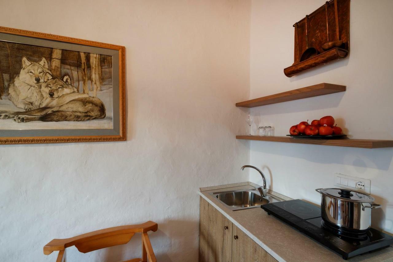 Relais Borgo Lizori Country House Campello sul Clitunno Kültér fotó